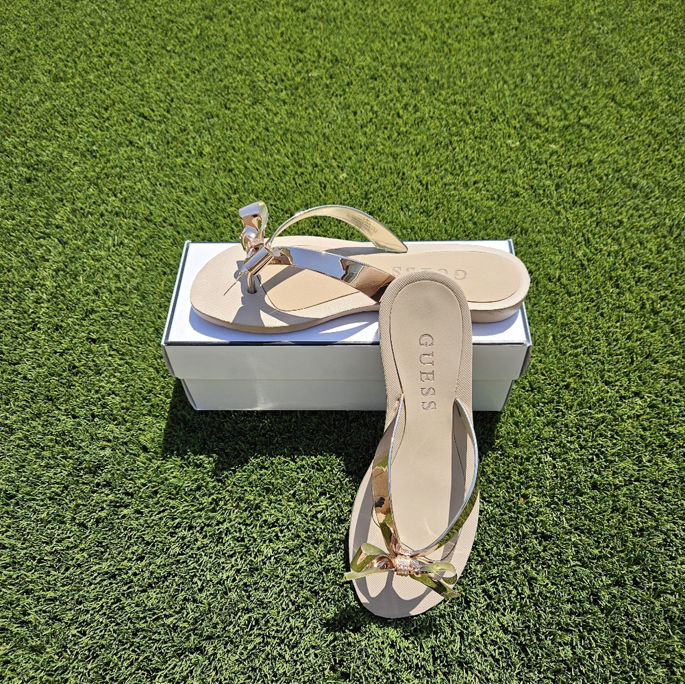 Guess Women's Gold and Cream Bow Sandals Sz 10 - Picture 3 of 4